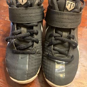 Nike fast flex baseball cleats youth 13